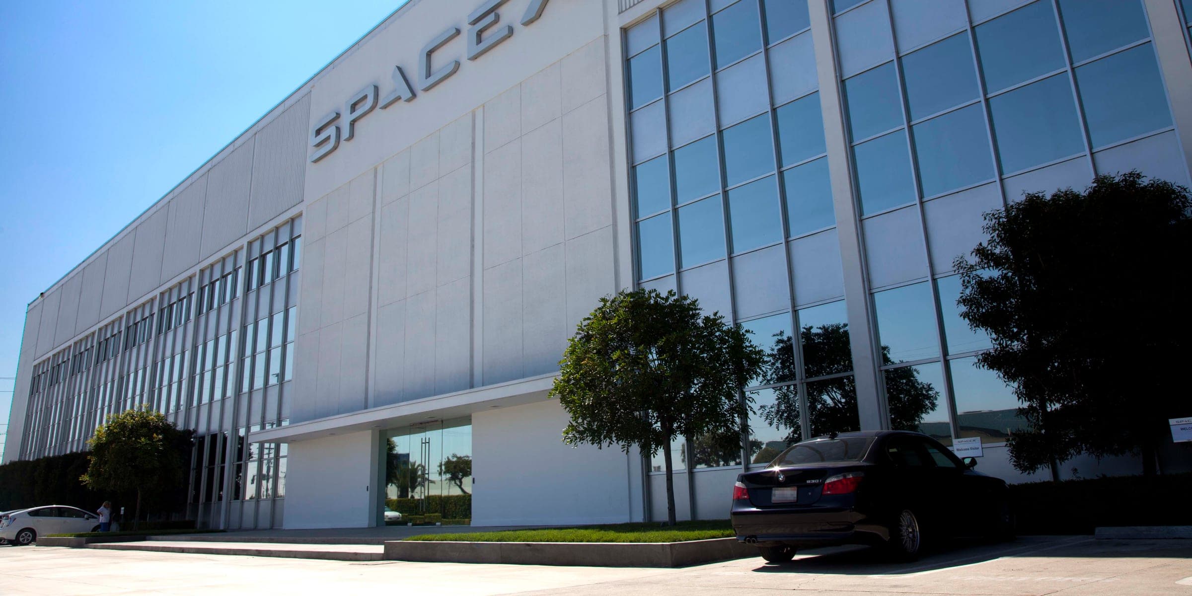 The SpaceX headquarters in Hawthorne, California